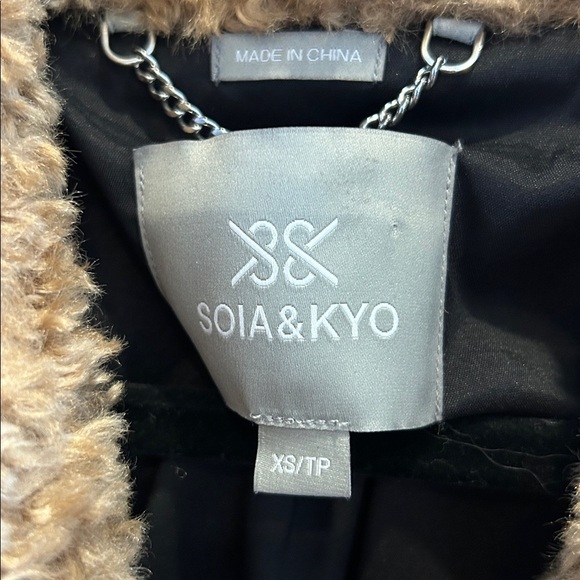Soia + Kyo Santhia Faux Shearling Jacket in Toffee - Picture 3 of 14